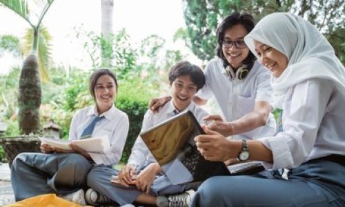 ✈️Bolsas de Estudo Prioritárias Internacionais IPS 2025-26 na Indonésia (Totalmente Financiadas)🇮🇩